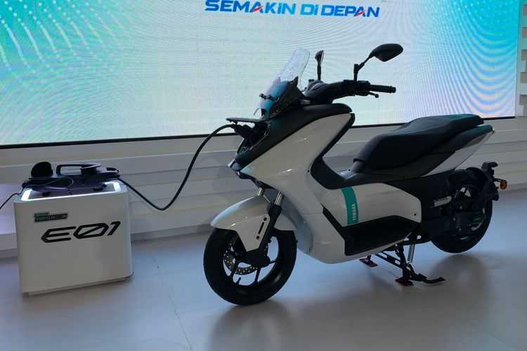 Motor Listrik Yamaha E01 Tebar Pesona, Ini Kata Honda