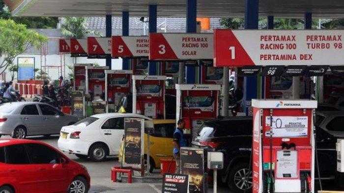 Mau Hemat Bensin Saat Mudik dengan Mobil Pribadi? Ini Tipsnya